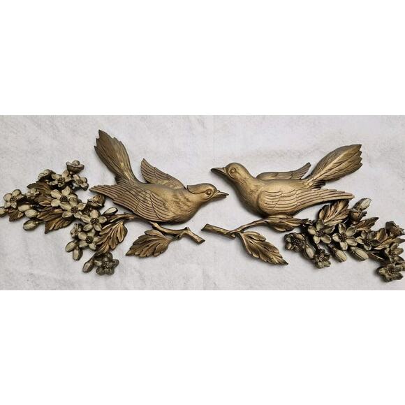 Bird on a Dogwood Limb Wall Slpture By Bart Industries - Formally Syroco S/2 - Picture 1 of 6